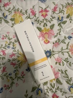 Rodan + Fields Toner — White/Yellow Accent